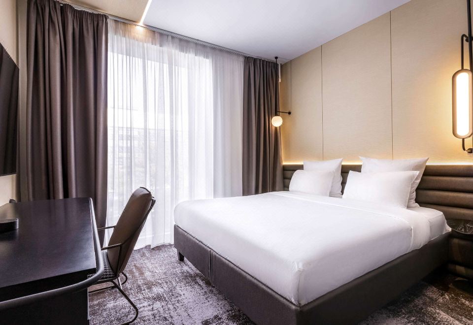 Novotel Living Almaty Jetisu