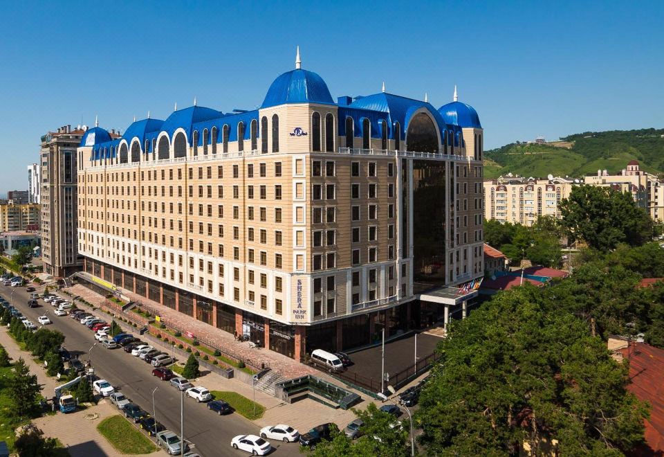 Shera Inn Hotel